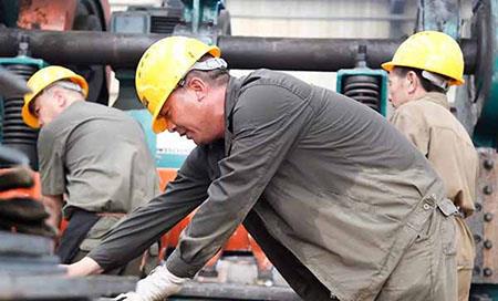 ओवरहेड क्रेन लिफ्टिंग ऑपरेशन.जेपीजी के लिए सुरक्षा आवश्यकताएं Safety Requirements for Overhead Crane Lifting Operation.jpg