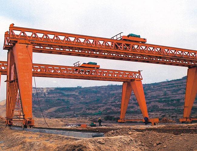 उच्च गुणवत्ता जंगम पोर्टल Crane.jpg High Quality Movable Portal Crane.jpg