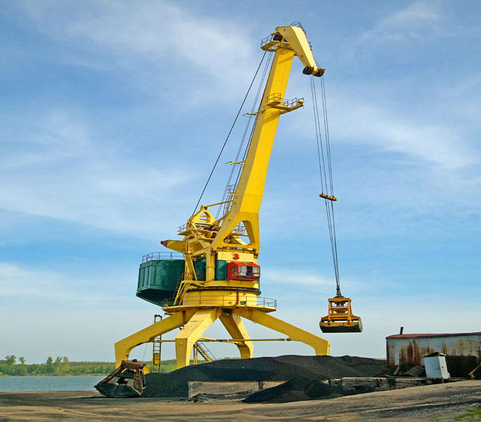भारी लोड Quayside पोर्टल मोबाइल Luffing पोर्ट Crane.jpg Heavy Load Quayside Portal Mobile Luffing Port Crane.jpg