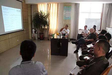 जर्मन विशेषज्ञ हमारी कंपनी के वेल्डर 612112017.jpg के लिए सैद्धांतिक और व्यावहारिक प्रशिक्षण आयोजित करते हैं German experts conduct theoretical and practical training for our company’s welders612112017.jpg